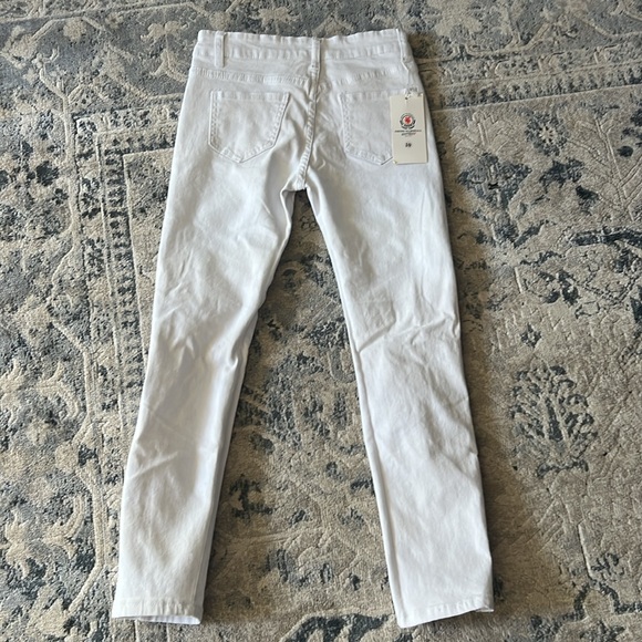 Boys size 10 white jeans with rips in them. - Picture 5 of 6